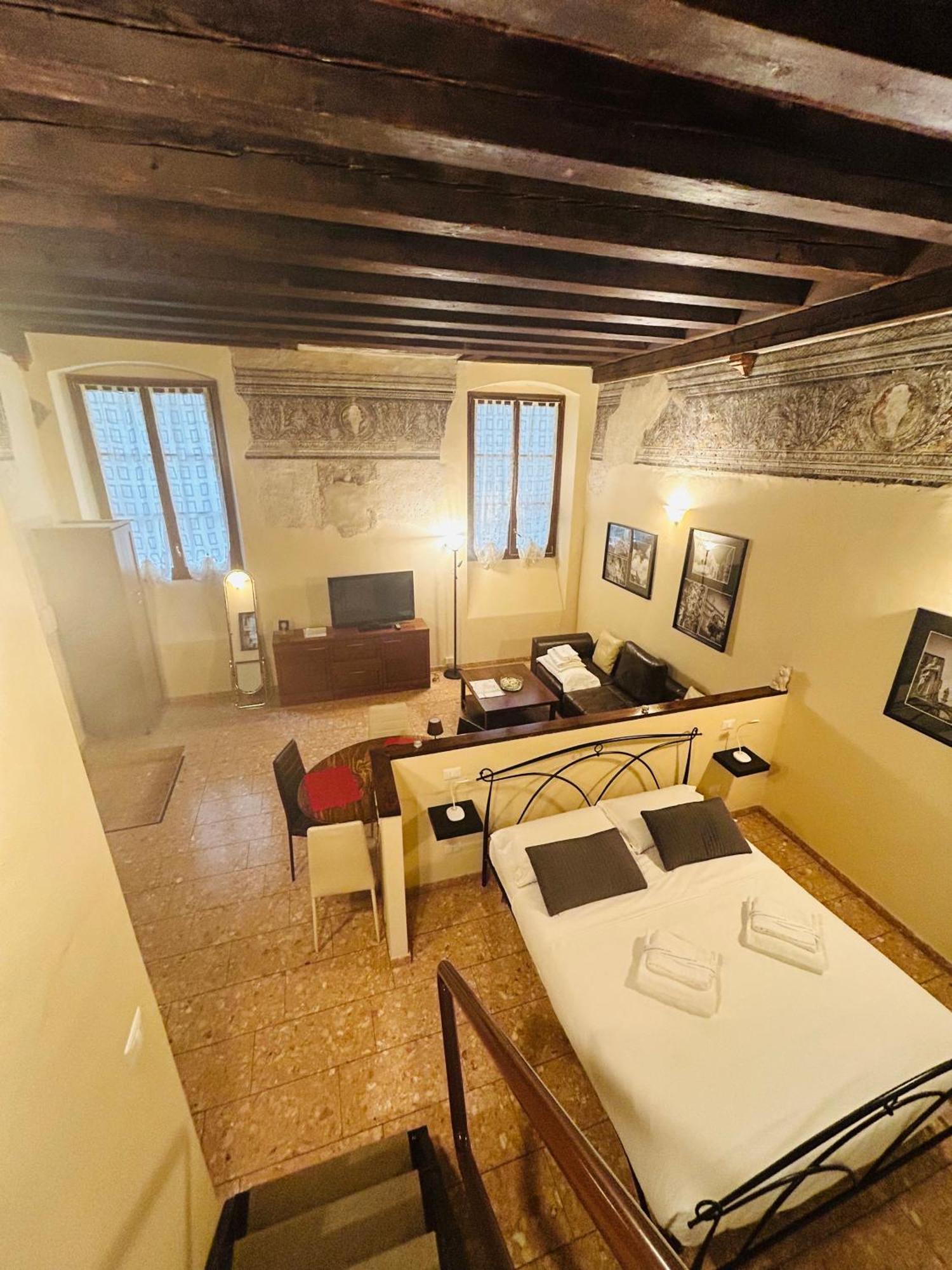 Residence Casanova Duomo Verona Exterior foto